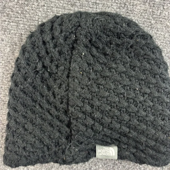 The North Face Black Knit Reversible Visor Beanie Winter Hat One Size Fits Most - Picture 5 of 6